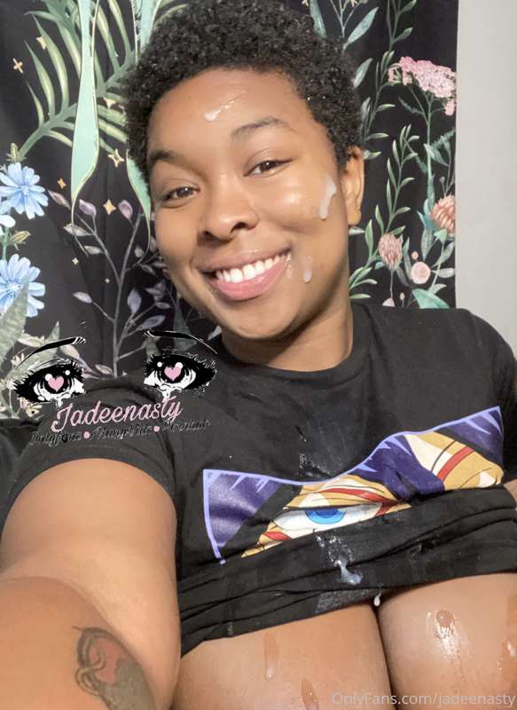 ❤️THROAT FUCK FACIAL❤️
Made this today, I was hungry for dic.. 2