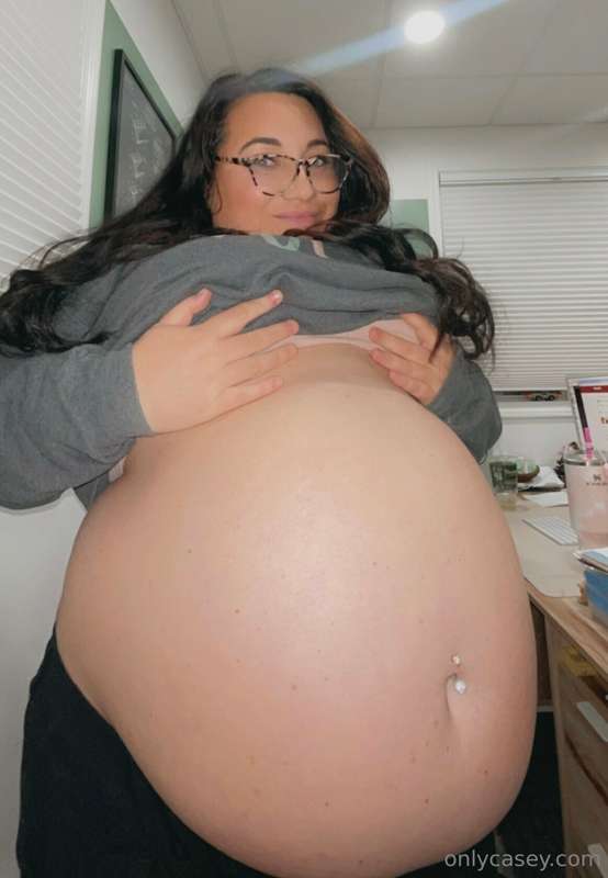 There’s a 100% chance that this fat doctor is going to be ro.. 1