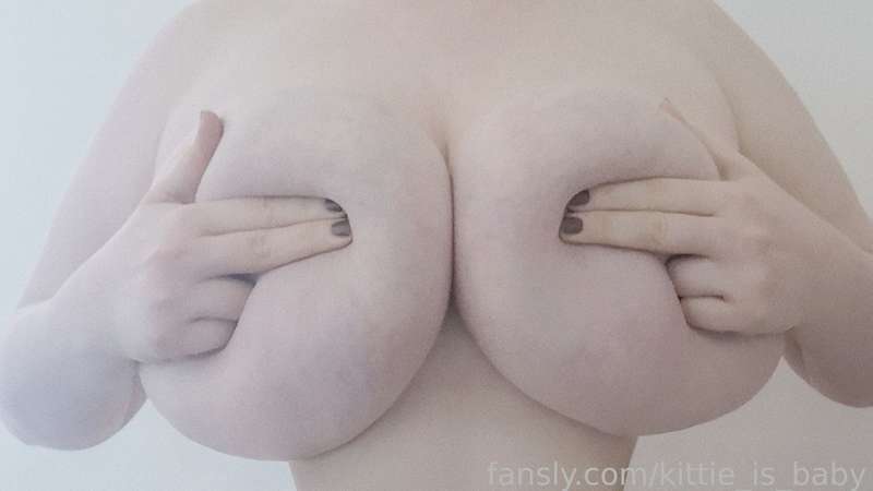 Soft_Kittn - Fansly - 23 Jun, 2021