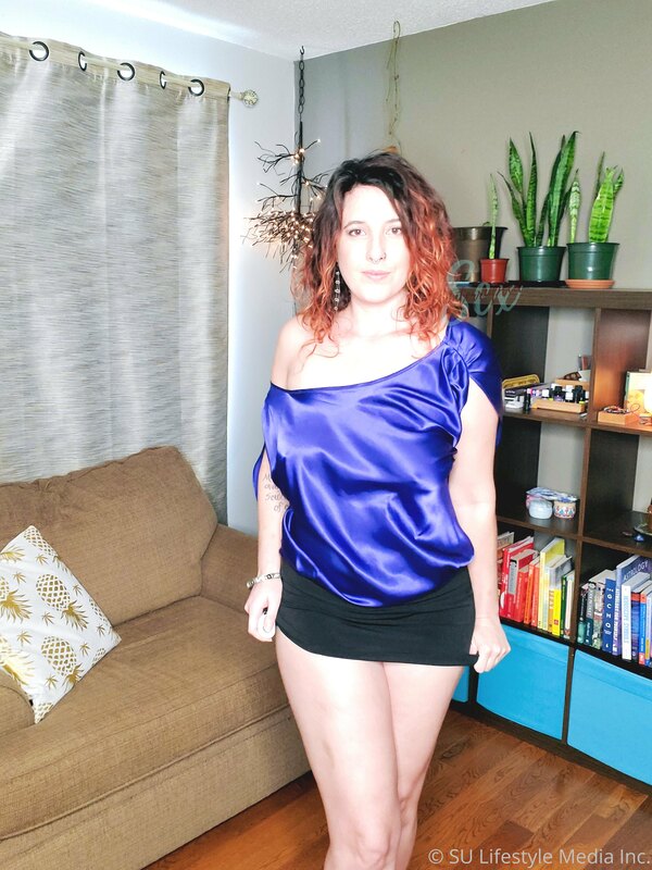 Britney's Blue Silky Dress - Part 1

Britney found the perfe.. 2