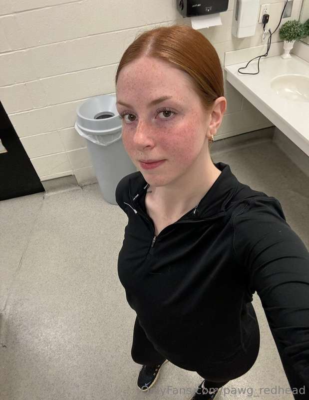 Working out my body to get my ass even fatter and ride dick ..