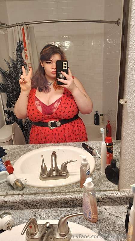 Got a new dress...inlove😍