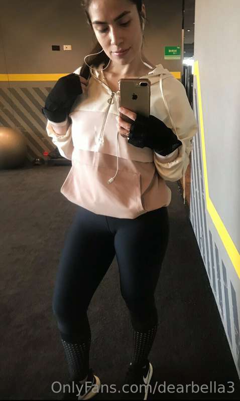 🤸🏻‍♀️