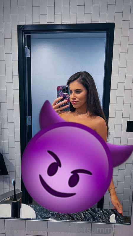 Unlock this post to see the 13 pics I would send to you as m..