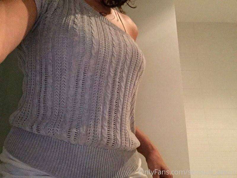 Let strip for you guys 💋