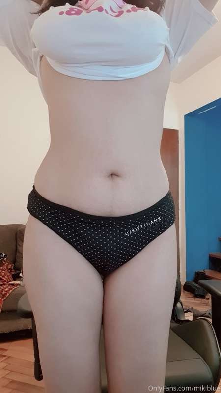 [14 pics] polka dots, stripes, kitties. 1