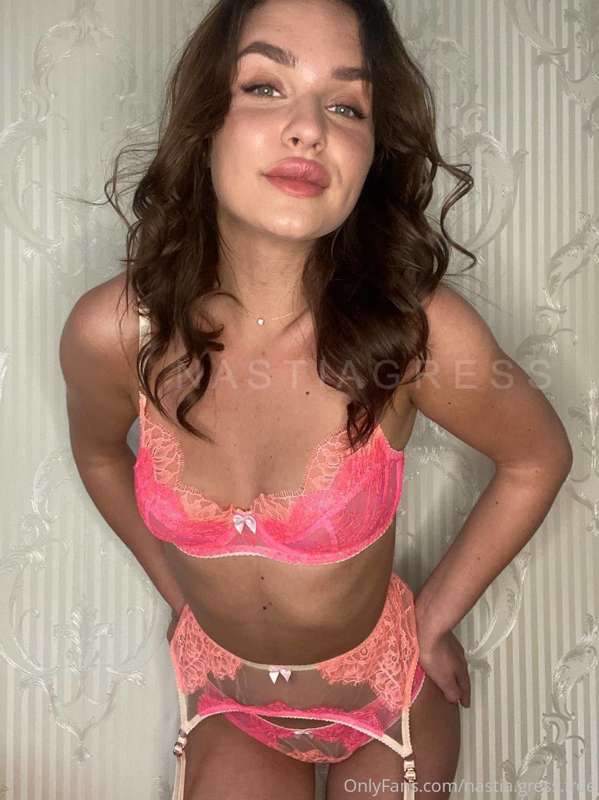 Hello baby❤️ how are you? Write me🔥