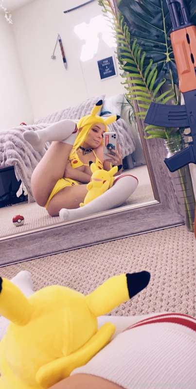 Since I filmed in the bathroom, my bedroom, and the couch, n.. 3