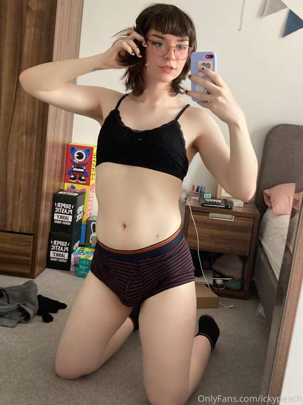 😇😇😇😇😇 

Some cute chill day selfies for u 😘 (Altho this wasn.. 1