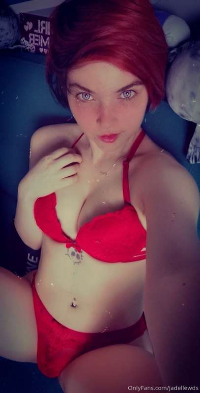 The last of the red 💄 1