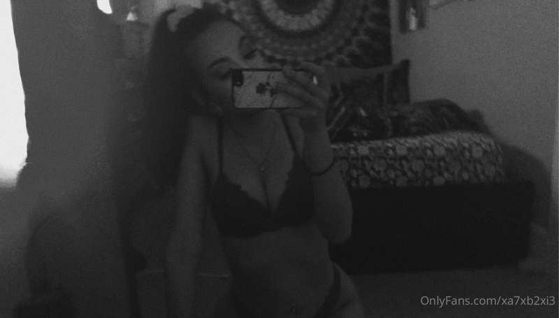 these r old 🧍🏻‍♀️