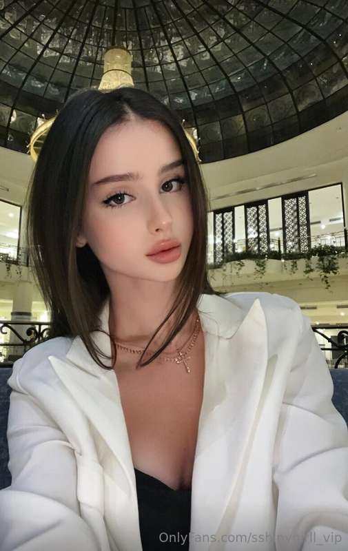 🎀𝗙𝗥𝗘𝗘 𝗢𝗡𝗟𝗬 𝗡𝗢𝗪🎀18 YEARS OLD🎀@virginvaleria @virginvaleria @v..