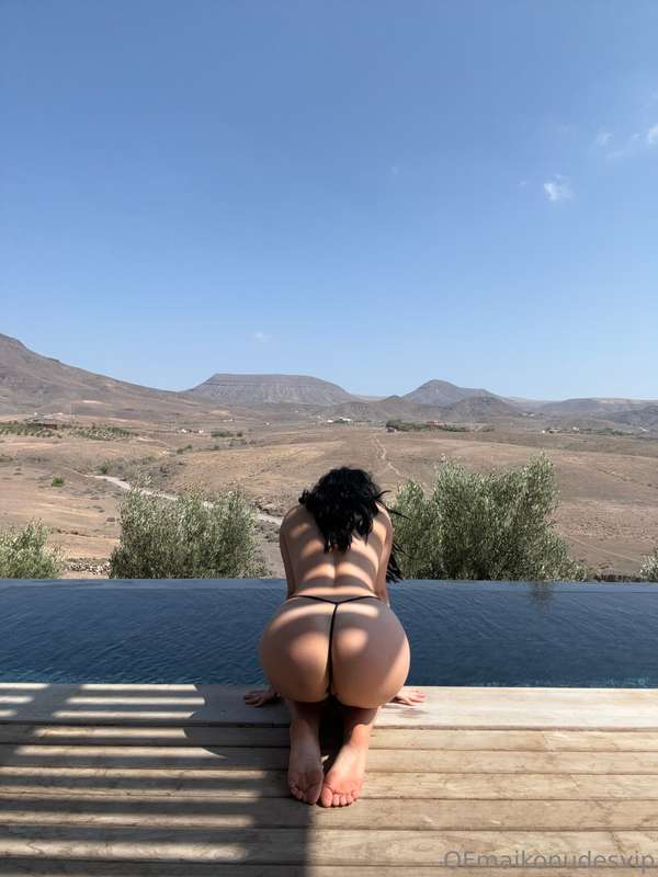 this beautiful view…😏
