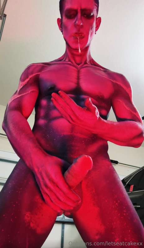 PAINT THE TOWN REDFREE VIP EXCLUSIVEI just sent all my VIP M.. 12