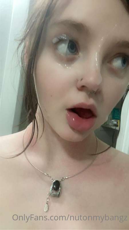 I miss getting facials so so so much😩 (swipe for titties and..