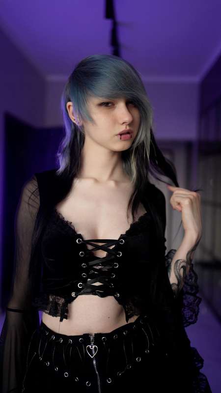 I was busy filming today ^_^ so that's why I'm late posting,.. 13