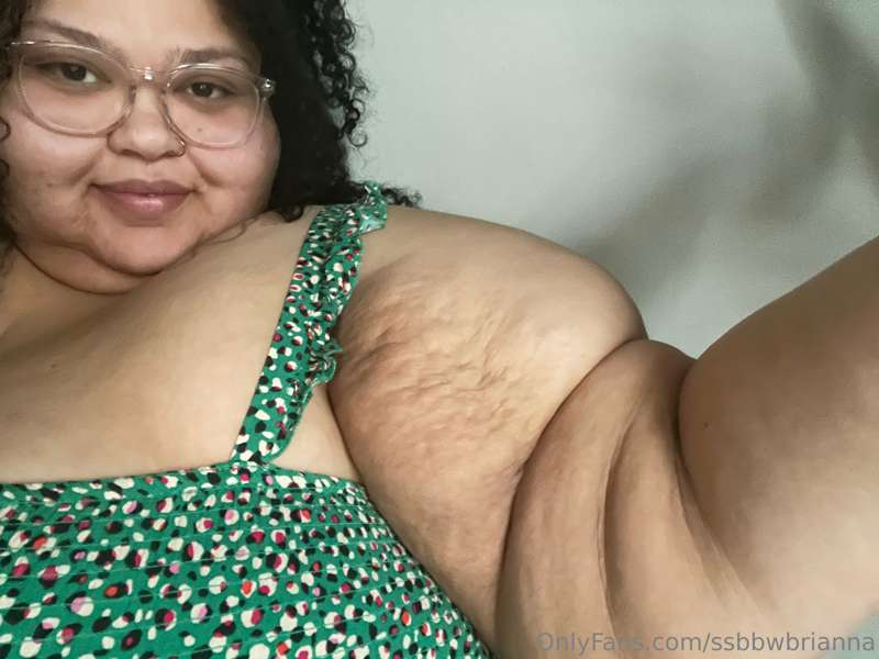 Huge arm Appreciation
I need to measure these babies soon. I.. 6