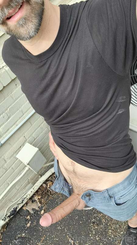 What started as a stroke session in the car moved to behind .. 5