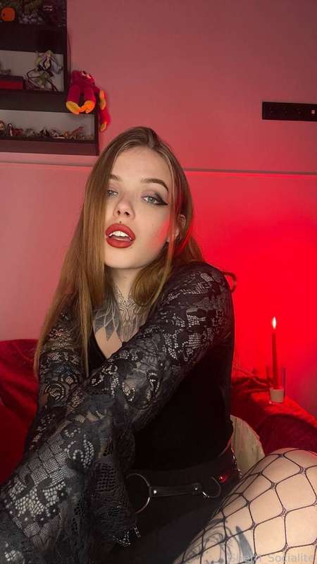 Sherri_Socialite - Fansly - 29 Jan, 2025