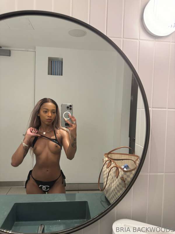 😋 1