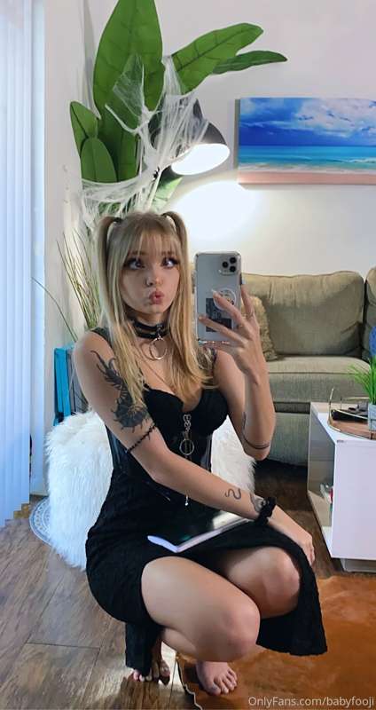 More Misa noodies 🖤🖤🍎 29