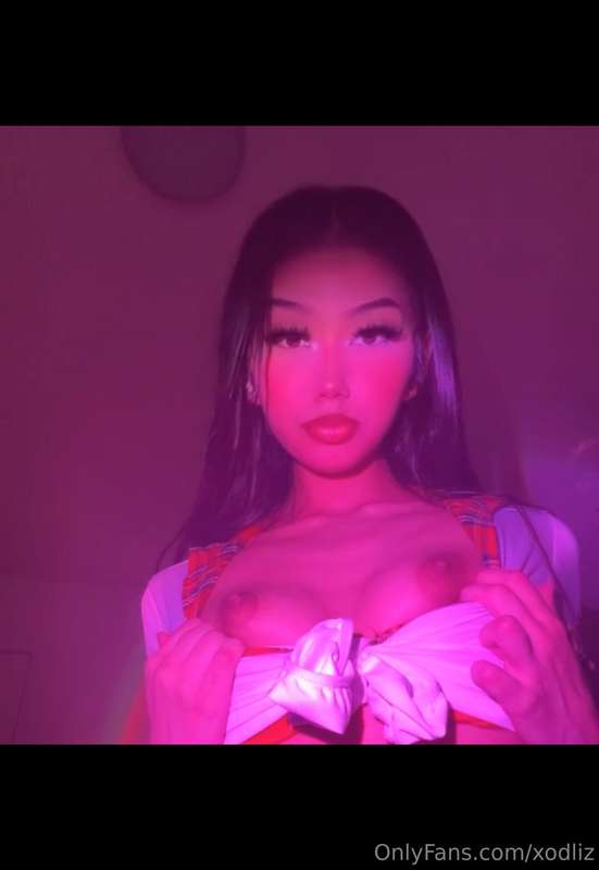 🍒🎀❤️