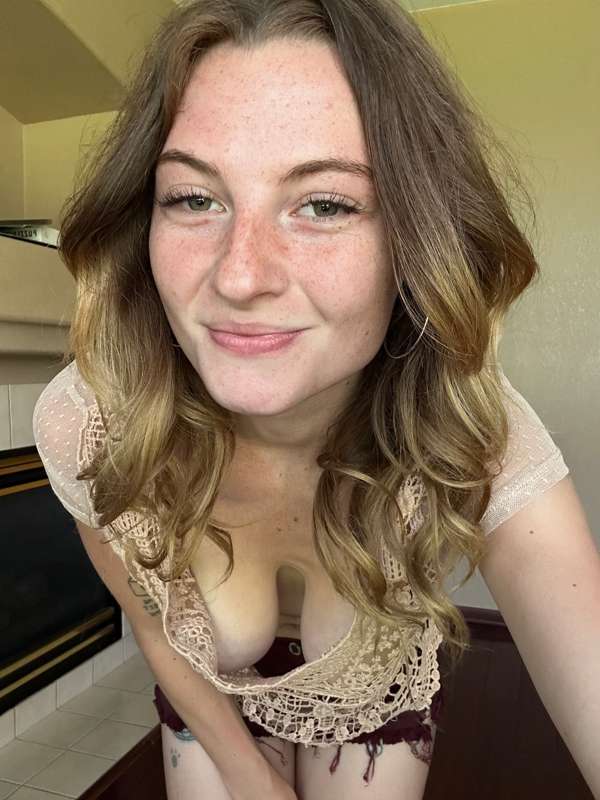 My big tits love a good sucking! 4