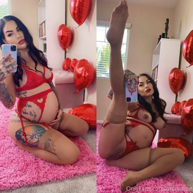 ???????? CUM SLUT @KarmenKarma is ????? for your cock ????  ..