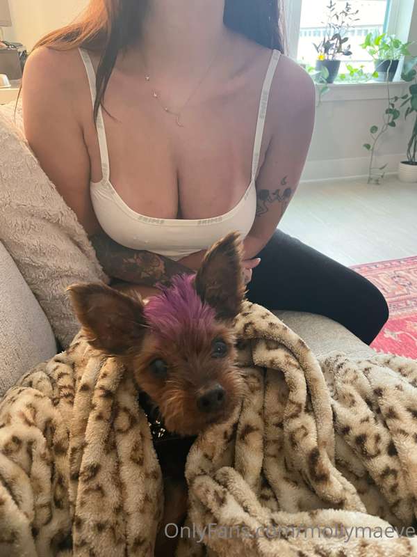 Hangin out with my man Teddy 👩🏽‍🎤