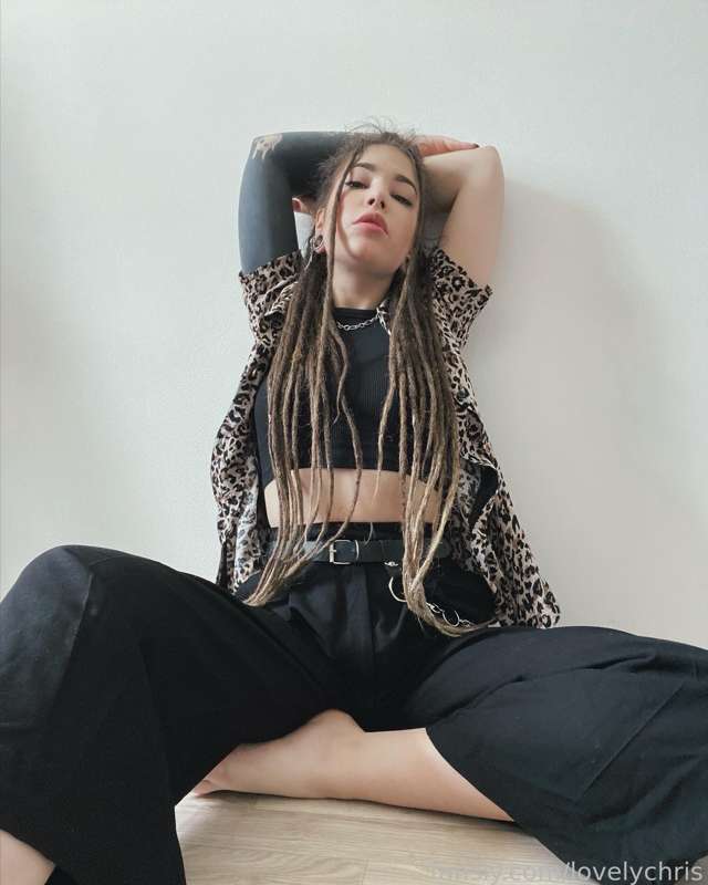Lovelychris - Fansly - 11 Oct, 2021