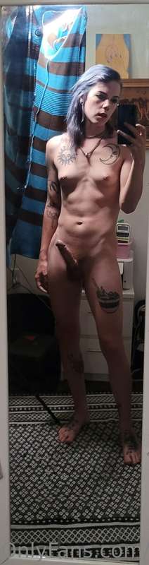 Some sexy top lit selfies for yall. More vids coming soon 😚 2