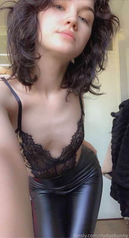 Sludgebunny - Fansly - 04 Apr, 2022 18