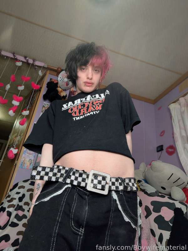Boywifematerial - Fansly - 2025-05-22T03:10:37