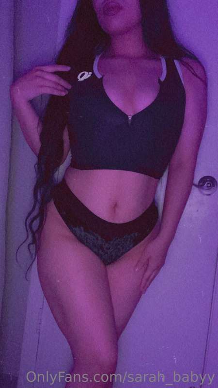 I aim to please, let’s get started daddy. 😈💕