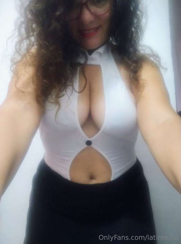 Latinreina - Onlyfans - 08 Apr, 2024