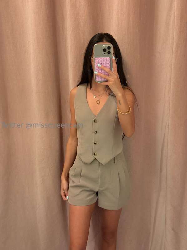 Do you like me dressed up?