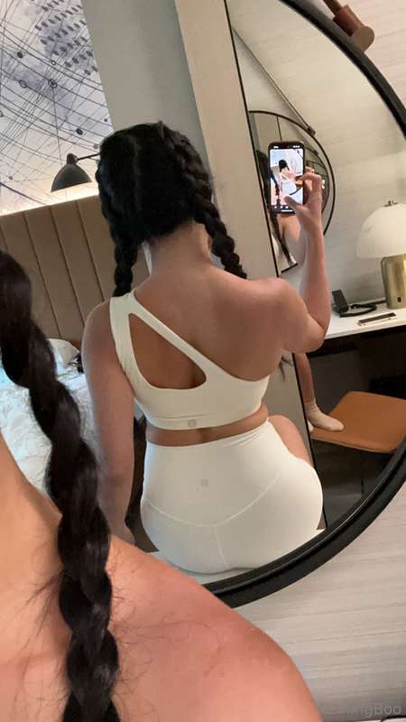 Some extra selfies while you wait for me to get back on trac.. 18