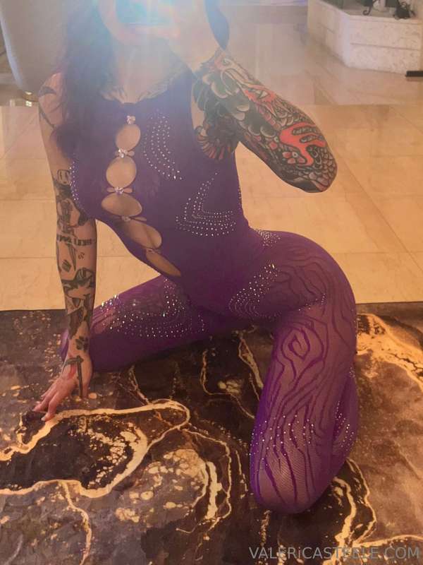 i’m obsessed with these bodysuits now, u might get sick of m.. 3