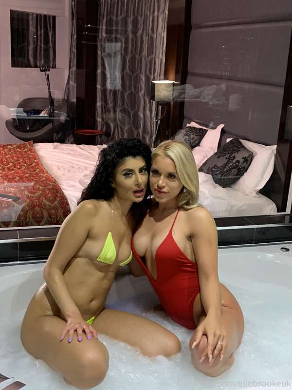 Did someone say JACUZZI PARTY?! 

If the Jacuzzi wasn’t alre.. 4
