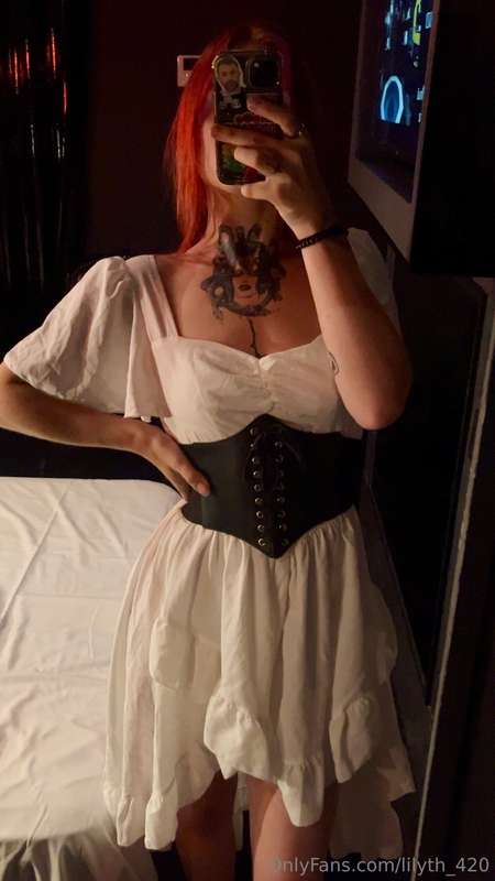 J'ai testé trois tenues… et je n’arrive pas à me décider 😏💋 .. 1