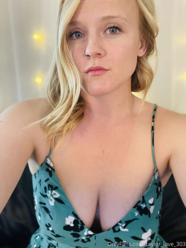Serious or smiley?