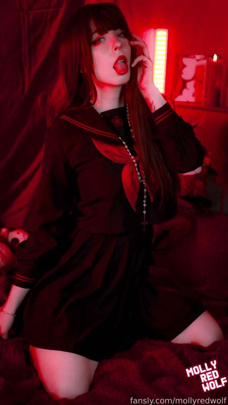 Mollyredwolf - Fansly - 27 Aug, 2021