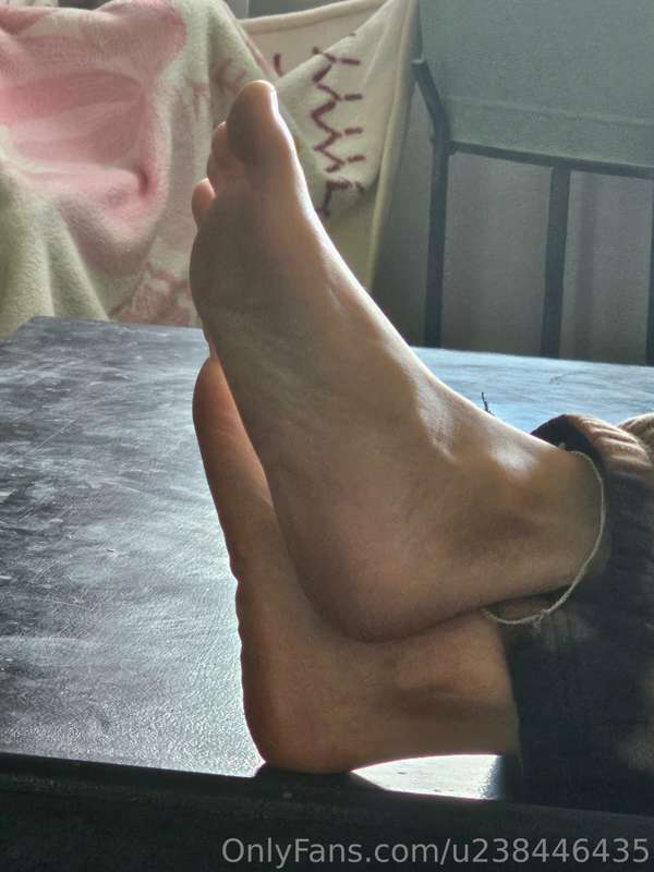 U238446435 - Onlyfans - 27 Aug, 2023