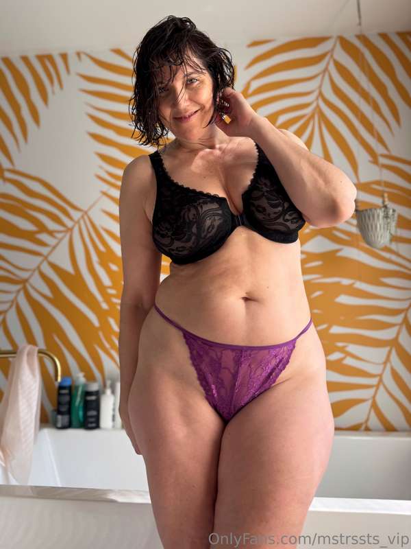 💜🖤💜🖤