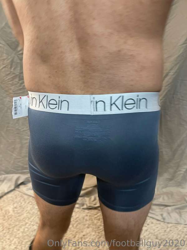 The Calvin Klein set of PVT Martinez - you'll want to see th.. 31