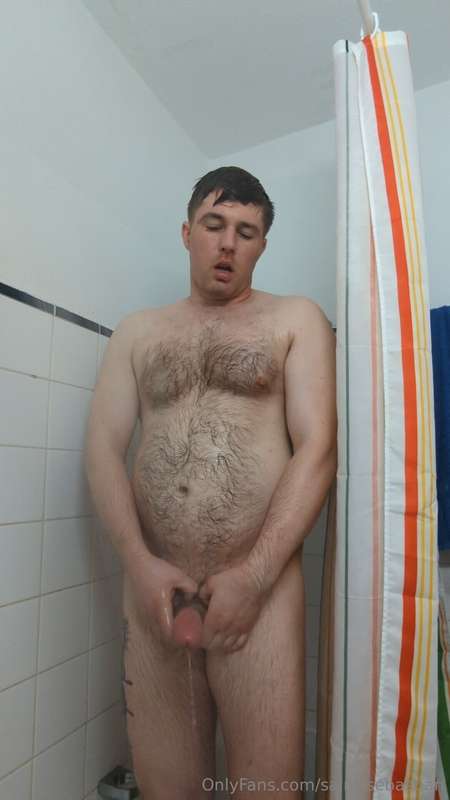 My first time trying something as wet as this. I come so qui.. 1