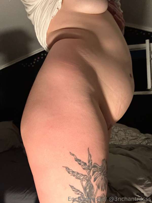 Oops 🖤 2