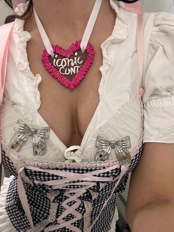 🍻🎀 iconic Oktoberfest cunt 🎀🍻