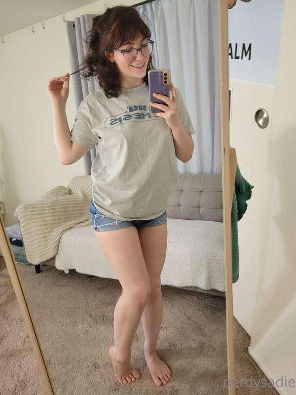 this outfit is cute, but it'd look better on your floor 😉