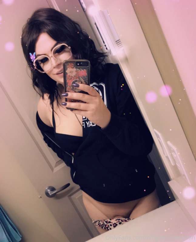 Teasing is so easy lol 😆